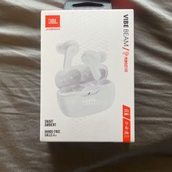 White JBL Earbuds Vibe Beam