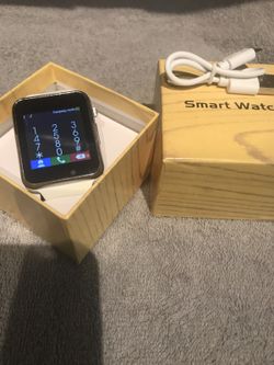 BRAND NEW IN BOX ANDROID SMART WATCH COLOR WHITE