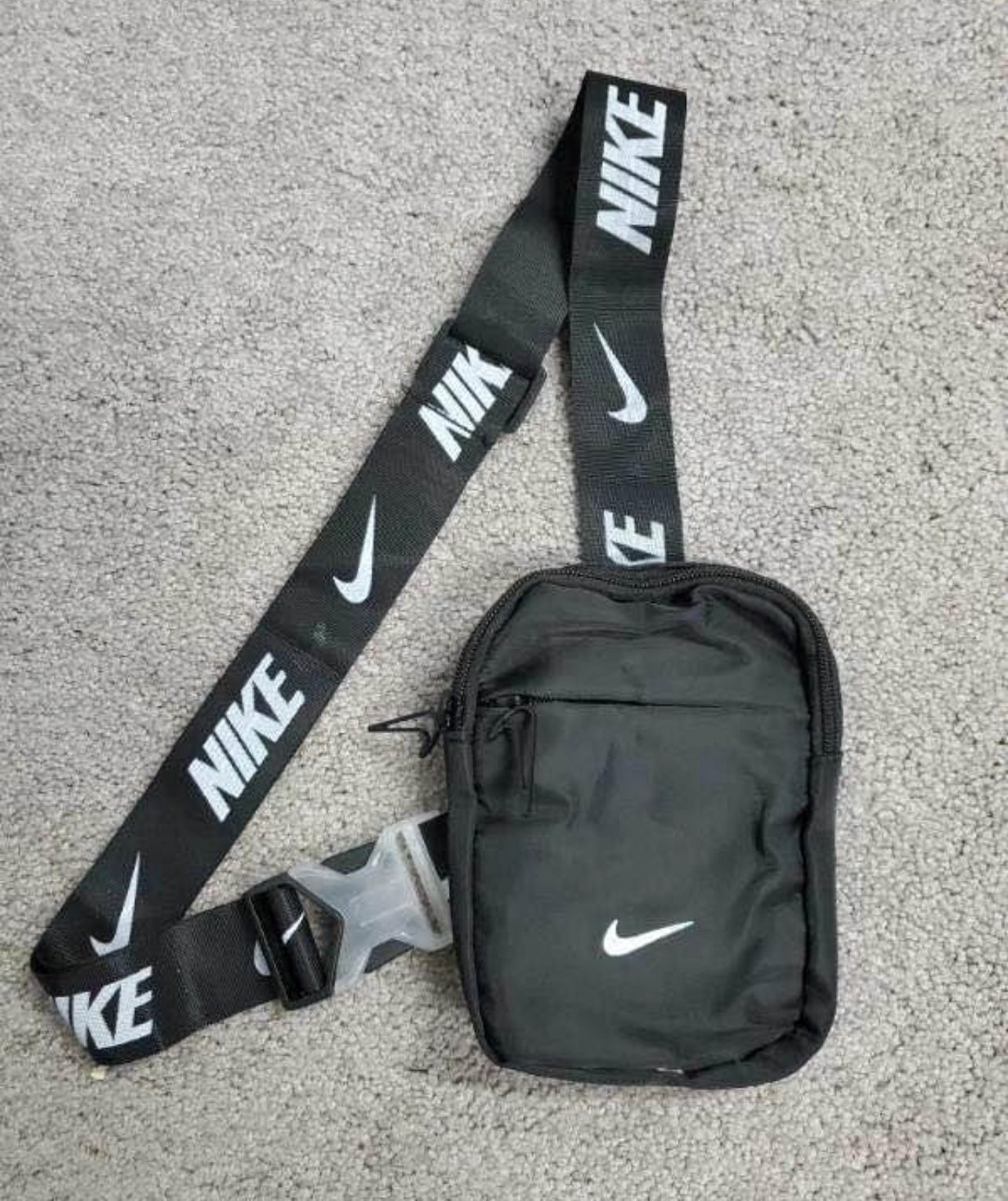 Nike Crossbody 5x7 Unisex