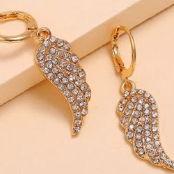 Artificial Flower Box And Angel Win Drop Earrings (353)