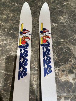 RARE VINTAGE 1980'S K2 WALT DISNEY TEAM MICKEY SKIS TYROLIA 410 BINDINGS  for Sale in Castro Valley, CA - OfferUp