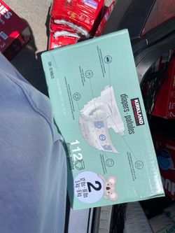 Kirkland diapers size 2, 112 count
