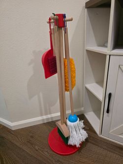Melissa & Doug dust sweep mop playset