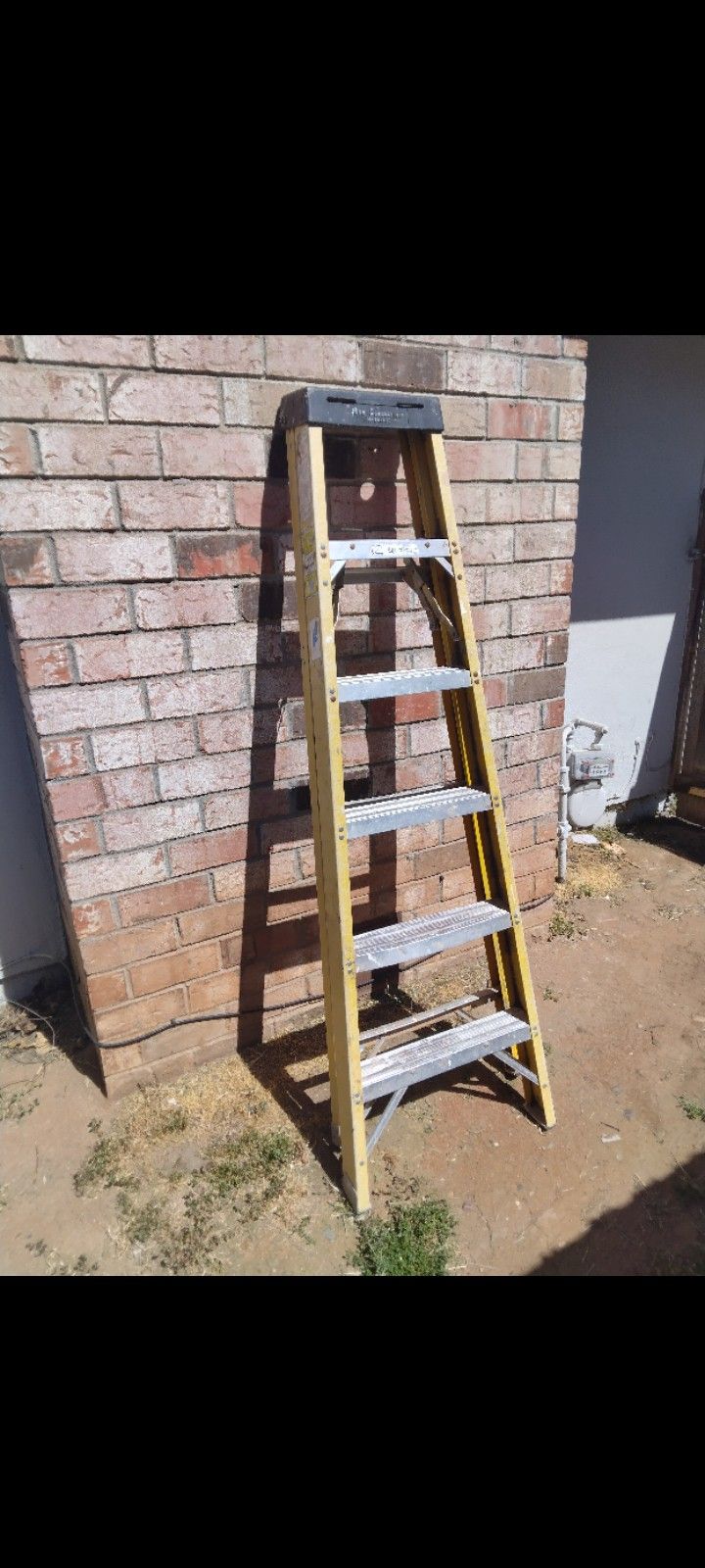 6 Ft Ladder
