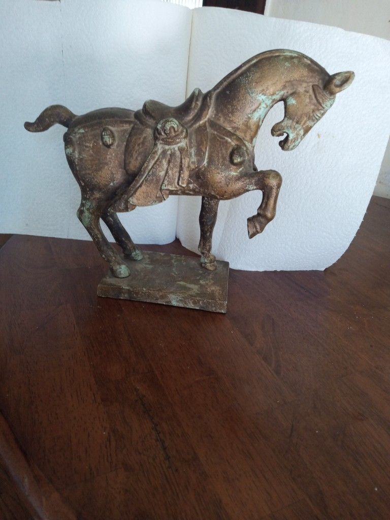 Metal Horse $20