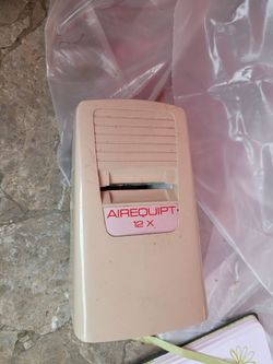 Airequipt 12X Slide Projector Untested