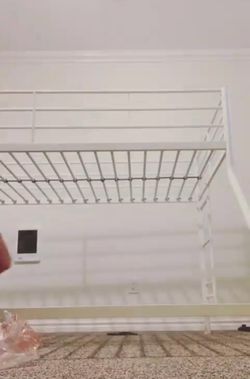 Bunk bed - twin over full