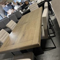 Dining Table And 6 Upholstered Chairs 