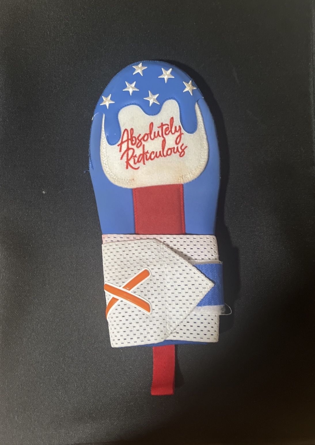 Aria USA sliding Mitt Slightly Used Great Condition