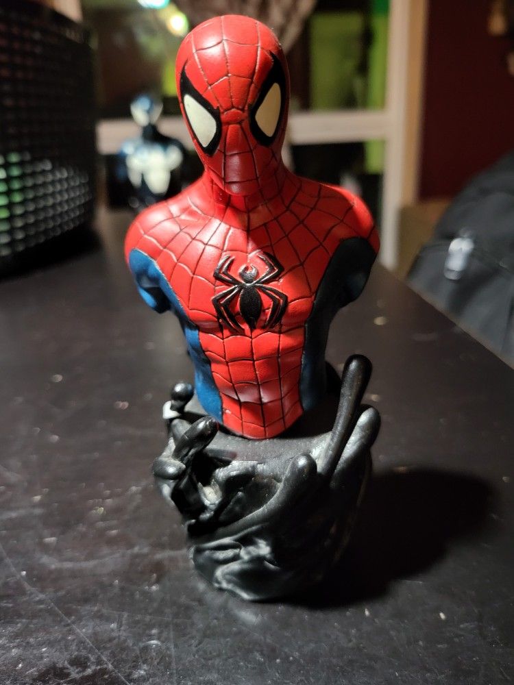 Marvel Spider-Man Mini Busts Double Pack by Bowen Designs, 3582 Of 6000