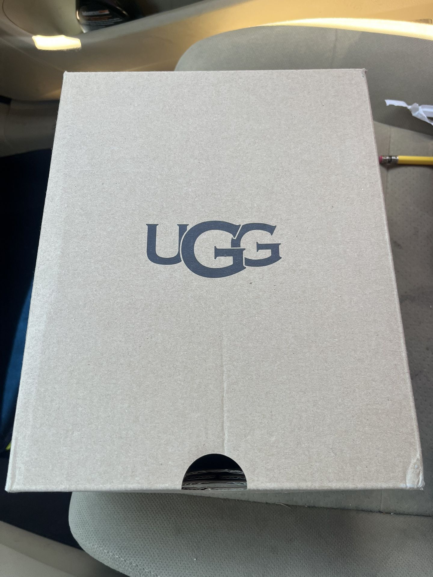 Ugg
