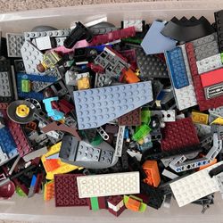 Assorted Legos