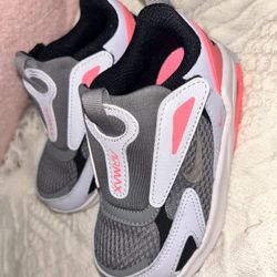 Babygirl Shoes $90 For 21 Pairs 