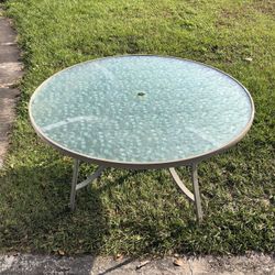 Patio table