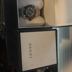 Gucci Watch 