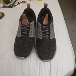 Skechers Classic Fit Air-cooled Size 10