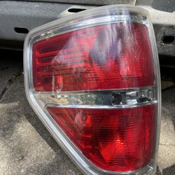 Ford F150 Taillight Driver 2009-2014 