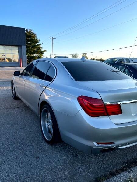 2009 BMW 7-Series