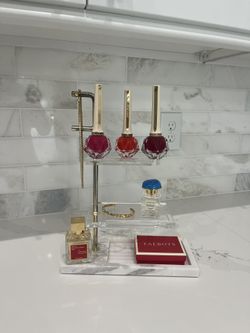Marble Makeup And Jewelry Storage