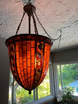 Tiffany-Style Faux Stained Glass Pendant Light