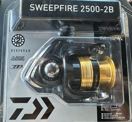 Brand new Daiwa Spinning Reel 2500