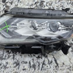 2017-2019 Nissan Rogue LED Headlight 