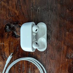 Apple AirPods Pro 2