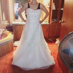 David's Bridal  Jewel Wedding Gown