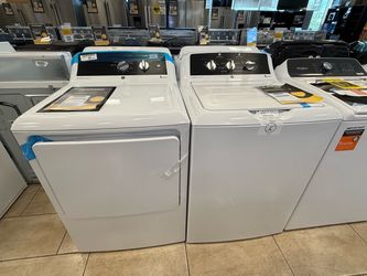 GE Commercial Top Load Washer & Front Load Gas Dryer
