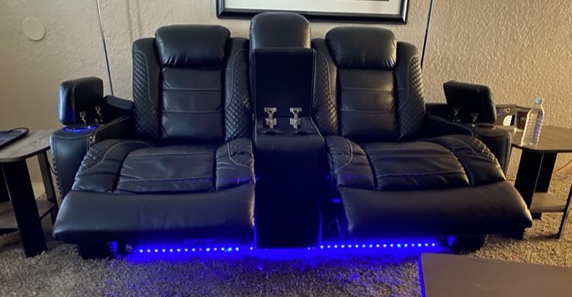 Signature By Ashley - Black Dual Reclining Sofa