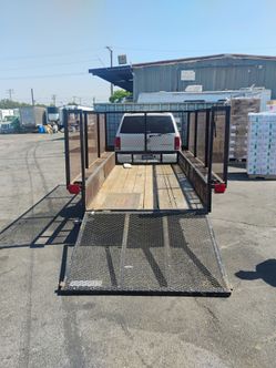 Utility trailer