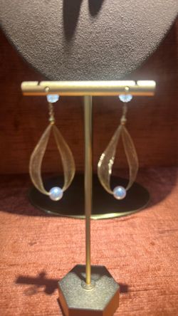 18k Gold &Akoya Pearl Earrings