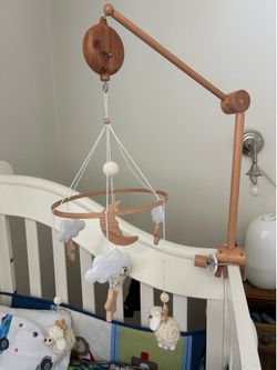 Wooden baby Crib music mobile