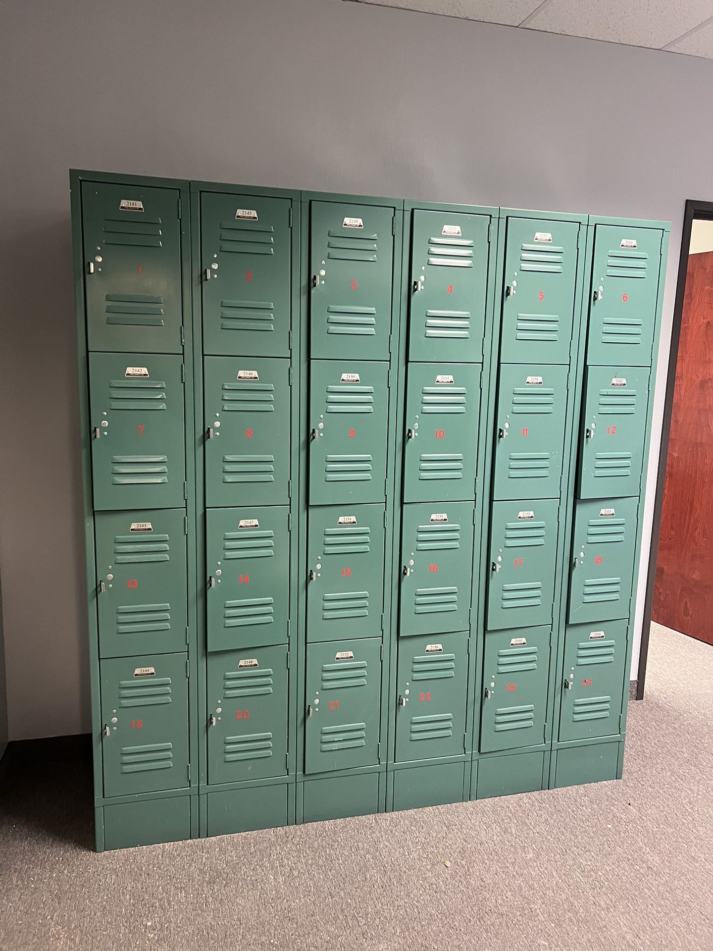 24 door Storage locker heavy duty 