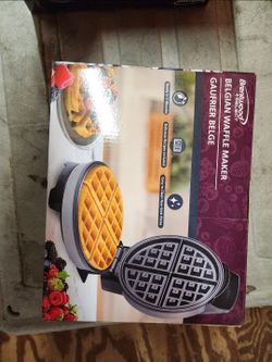 NEW Brentwood Select Belgian Waffle Maker – Adjustable Temperature