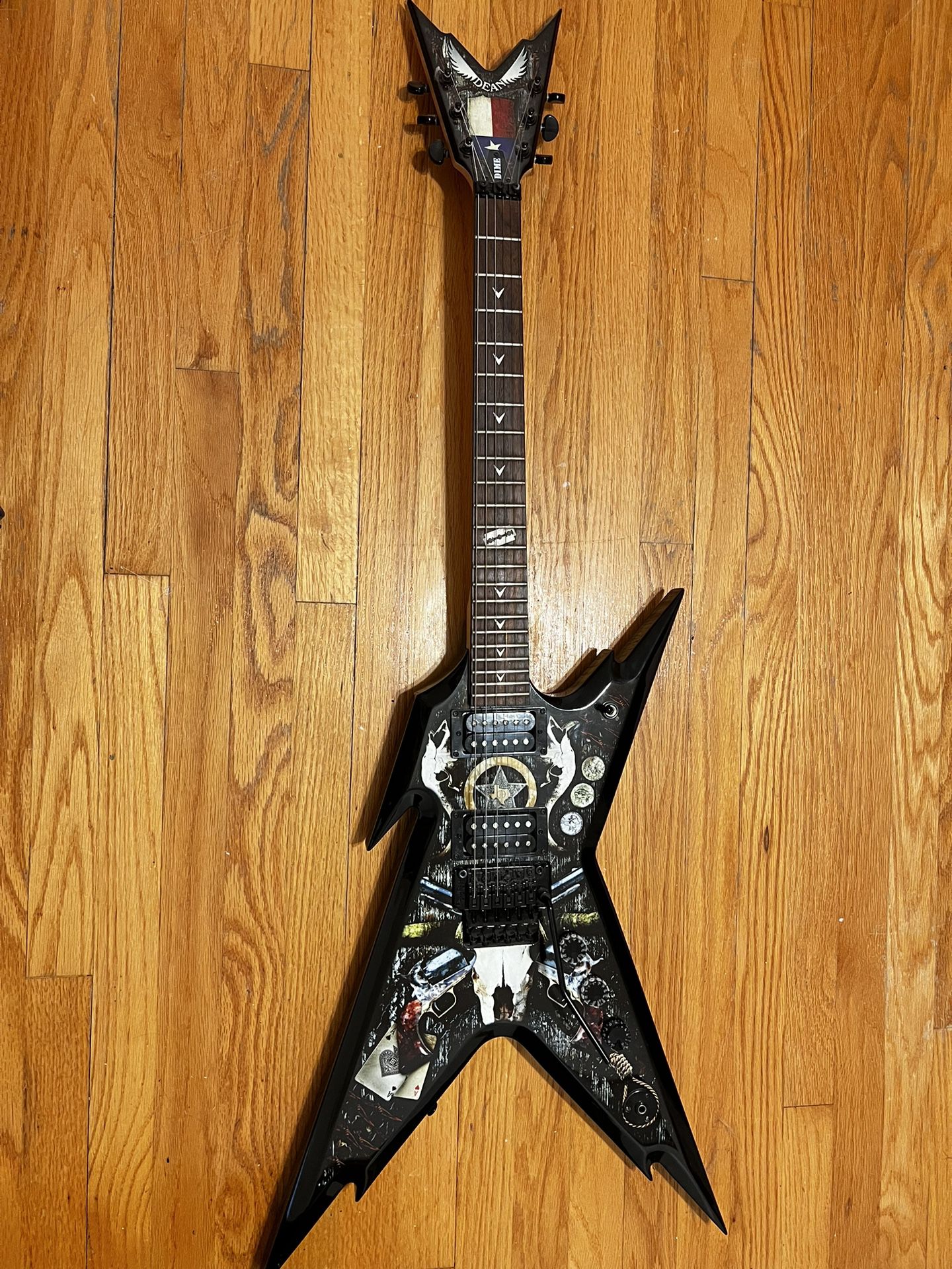Dean Razorback Dimebag Floyd Electric Guitar with Lone Star Graphic