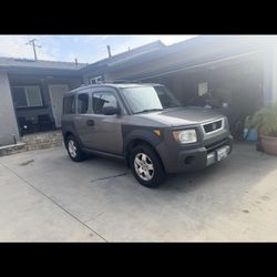 2005 Honda Element