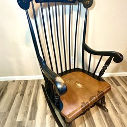 Vintage Ethan Allen Colonial Style Salem Rocker