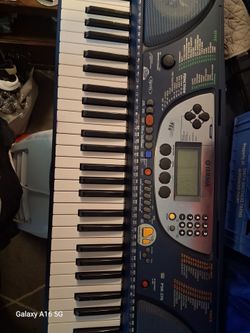 Yamaha Keyboard
