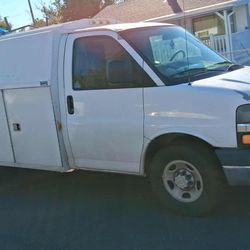 Chevrolet Van 