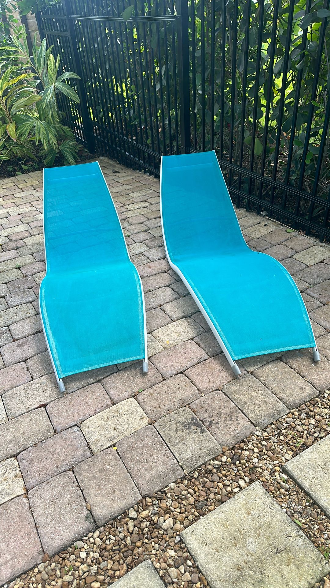Chaise Pool Lounge Chairs 