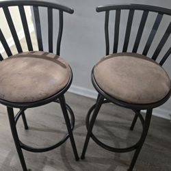 BAR STOOLS W/BACK BRACE