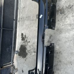 2002-2005 Mercedes Benz ML Rear Bumper