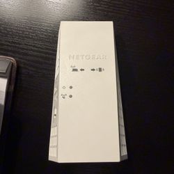 Netgear  Nighthawk AC1900 WiFi Range Extender