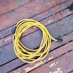 Extension cord 25ft. 12 guage