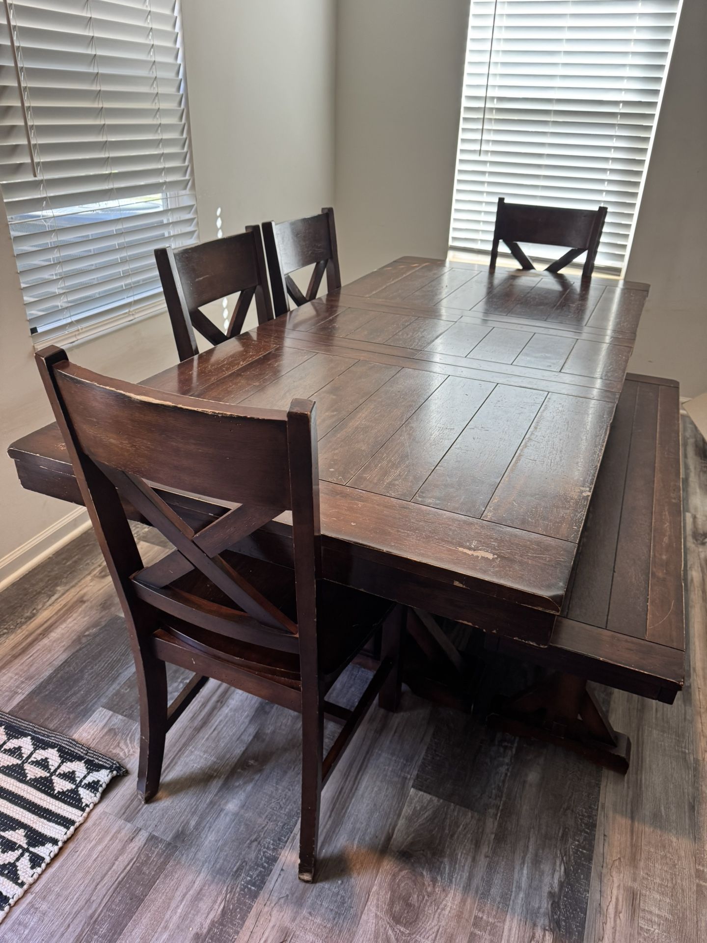 Solid Wood Dining Table Seats 6 for Sale in Mooresville, NC OfferUp