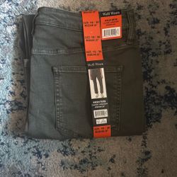 New Well Worn Green Jeans Brand New $10 