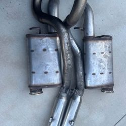 Mustang Magnaflow Tail Pipes