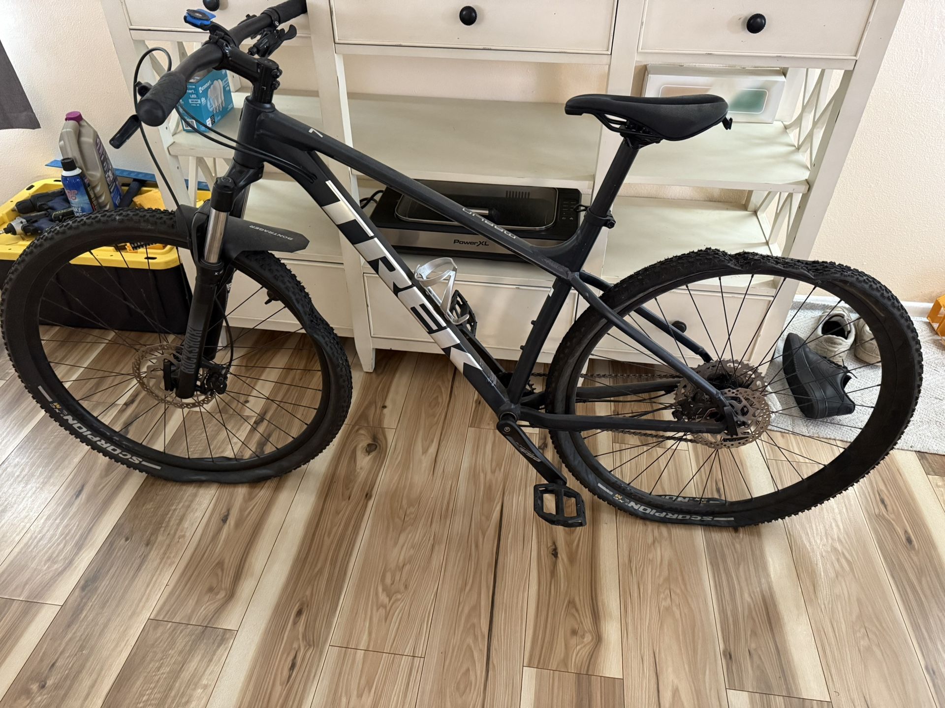 Trek Marlin 7 In Great Condition 750$ OBO