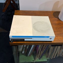 Xbox One S 
